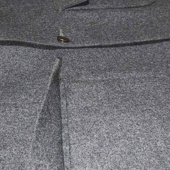 Flynn O'Hara Gray Wool Blazer, St. Anthony's Emblem, 18R - Picture 7 of 10